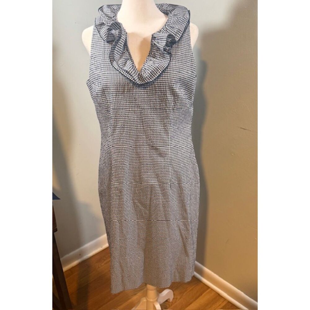 Sara‎ Campbell Gingham Ruffle Neck Dress Size 10 USA Made Quiet Luxury